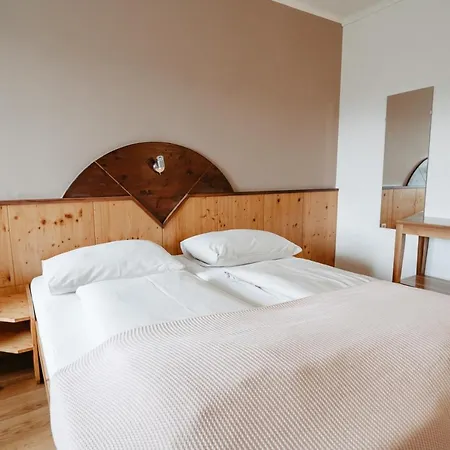 - Restaurant Soleo Hotel Krumpendorf