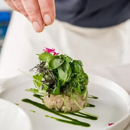 - Restaurant Soleo 3*