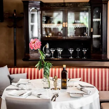 - Restaurant Soleo Hotel Krumpendorf