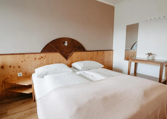 - Restaurant Soleo Hotel Krumpendorf